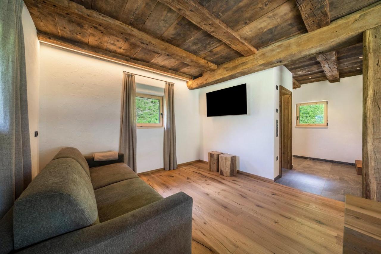 Chalet Zu Wosser San Leonardo in Passiria Exterior photo